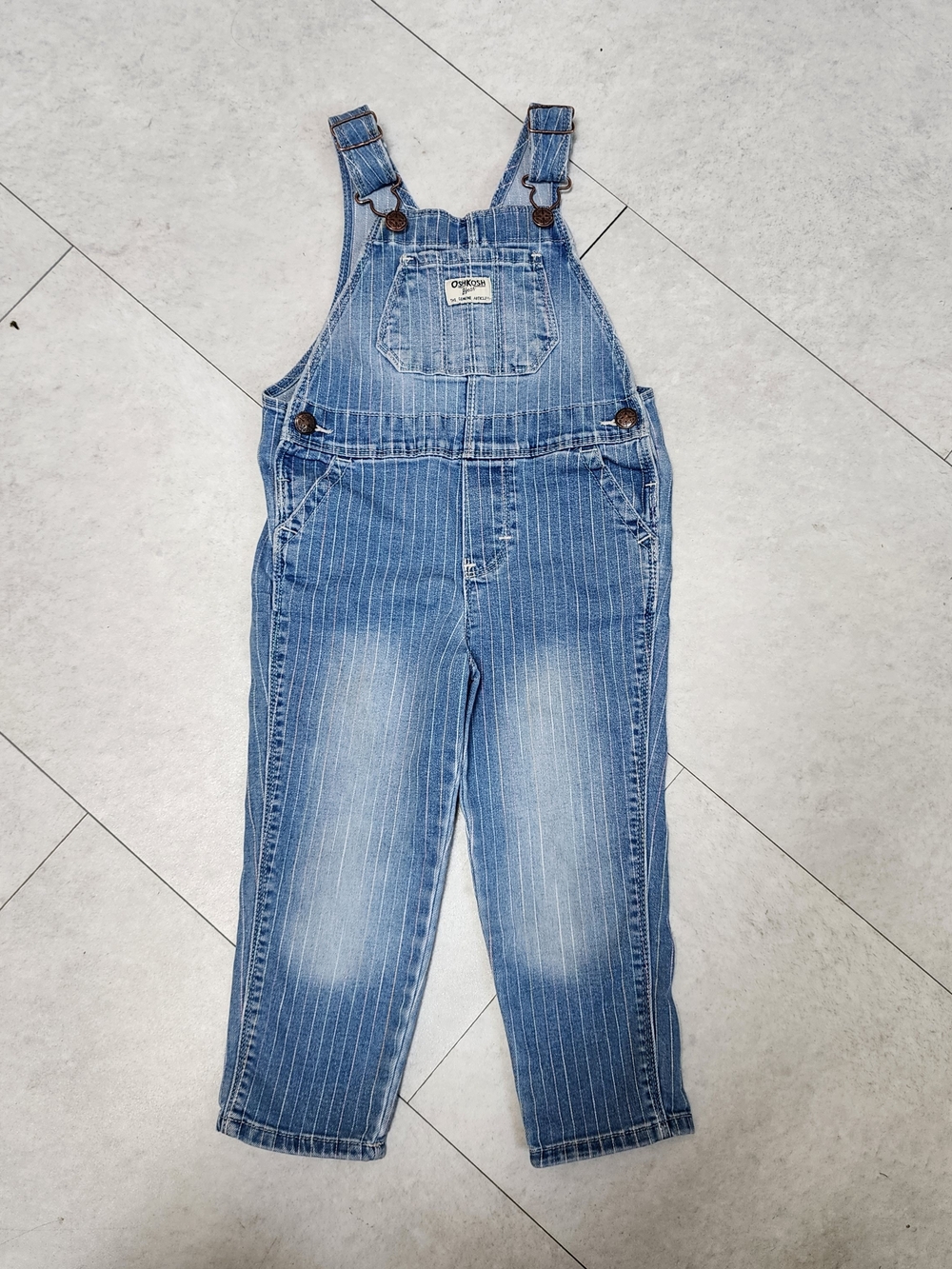 OshKosh B'gosh Light Blue Denim Pink Pinstriped Overalls Ezra House Girls 3T